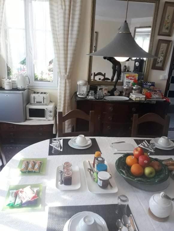 Sunset House Chambres De Hotes Magnac-Laval Εξωτερικό φωτογραφία