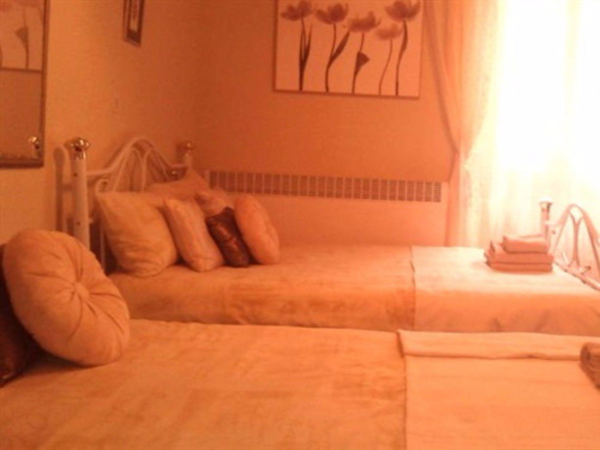 Sunset House Chambres De Hotes Magnac-Laval Εξωτερικό φωτογραφία